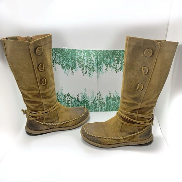 BORN Distressed Brown Leather Zippered Moccasin Tall Boots Size 9 US Women’s - Picture 2 of 16